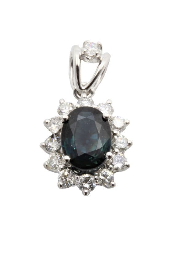 PENDENTIF SAPHIR ENTOURAGE DIAMANTS — vue 1