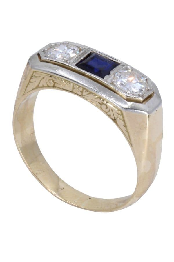 BAGUE ART-DÉCO SAPHIR CALIBRÉ ET DIAMANTS — vue 4