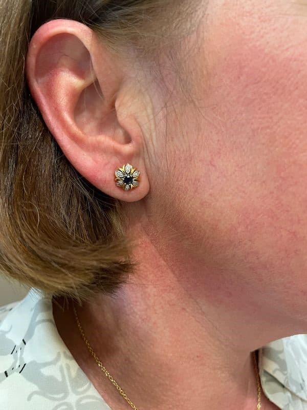 CLOUS MODERNE SAPHIRS ET DIAMANTS — vue 2