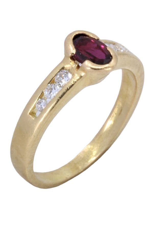 BAGUE MODERNE RUBIS ET DIAMANTS — vue 3