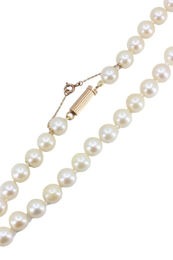 COLLIER DE PERLES — vue 3