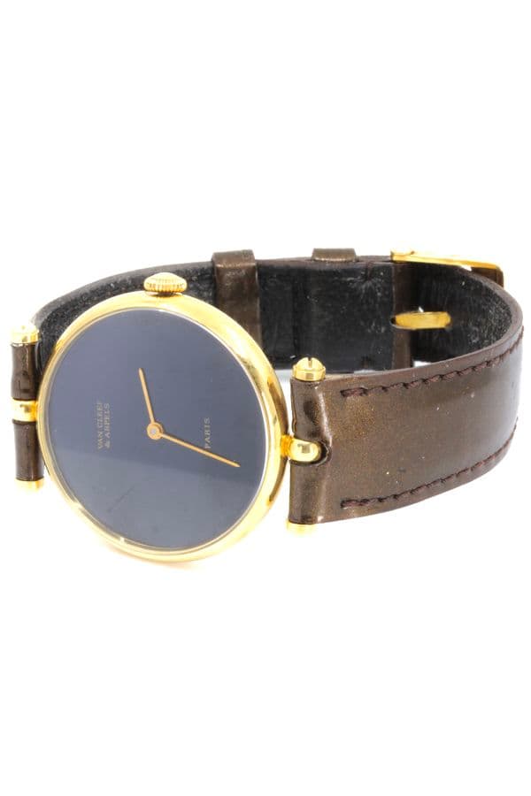 MNTRE VAN CLEEF & ARPELS — vue 3