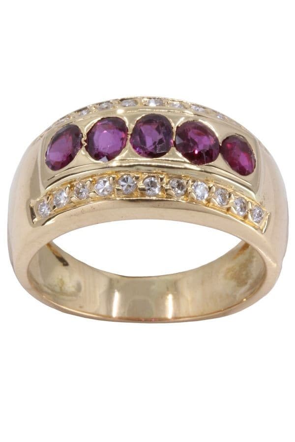 BAGUE MODERNE RUBIS ET DIAMANTS — vue 1