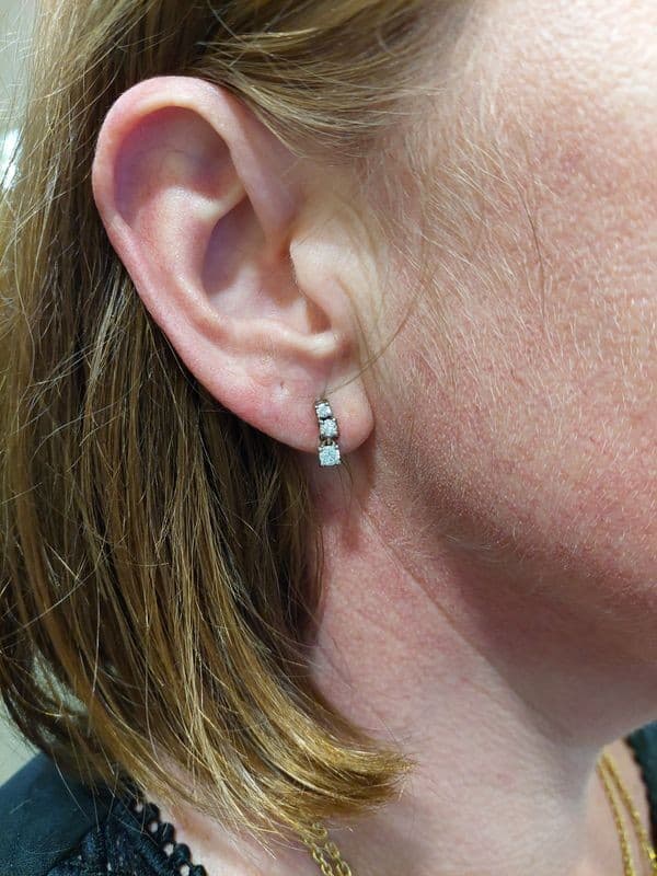 BOUCLES D'OREILLES TRILOGIE DIAMANTS — vue 2