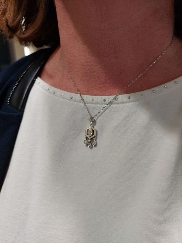 COLLIER PENDANT DIAMANTS — vue 2
