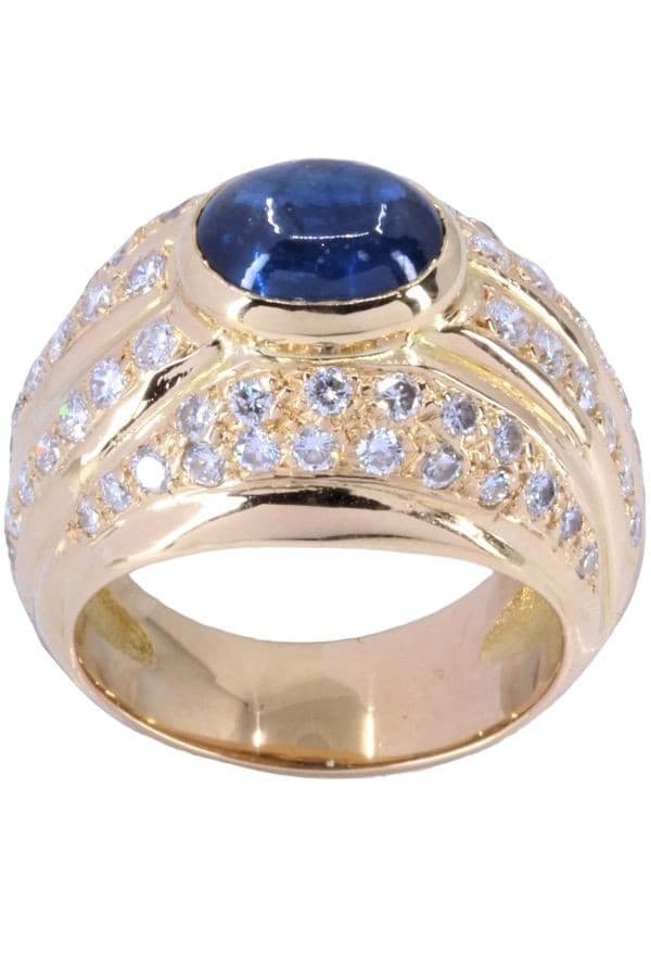 BAGUE SAPHIR CABOCHON ET DIAMANTS — vue 1