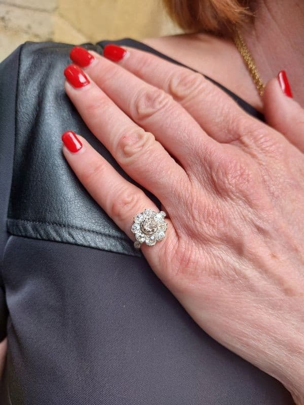 BAGUE MARGUERITE DIAMANTS — vue 2