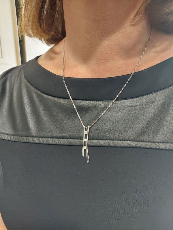 PENDENTIF TRILOGIE DIAMANTS — vue 2