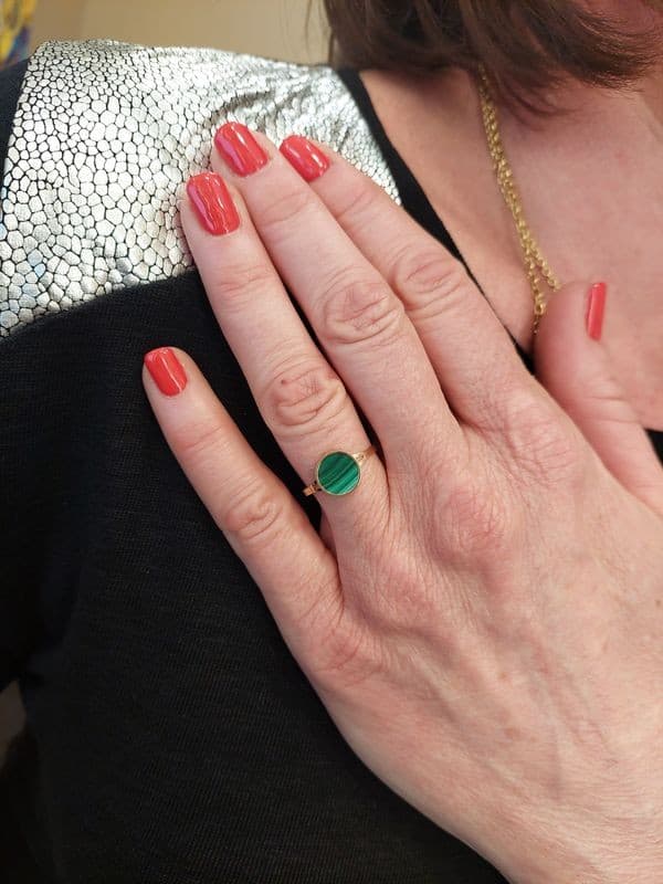 BAGUE MODERNE MALACHITE — vue 2