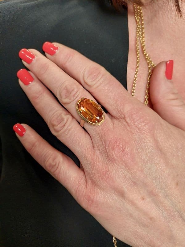 BAGUE MODERNE SAPHIR ORANGE — vue 2