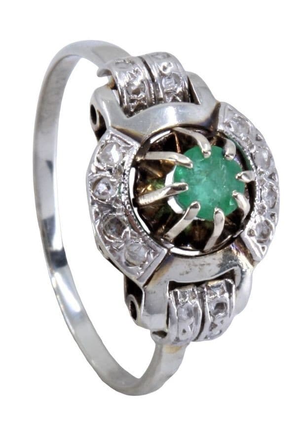 BAGUE ART-DÉCO ÉMERAUDE ET DIAMANTS — vue 5