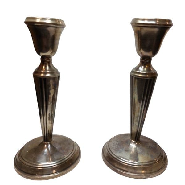 PAIRE DE CHANDELIERS ANCIENS