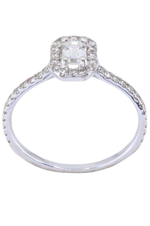 BAGUE MODERNE DIAMANTS — vue 1