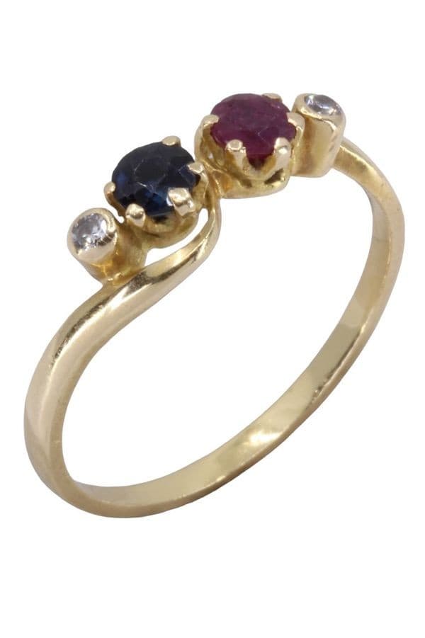 BAGUE MODERNE RUBIS, SAPHIR ET DIAMANTS — vue 3