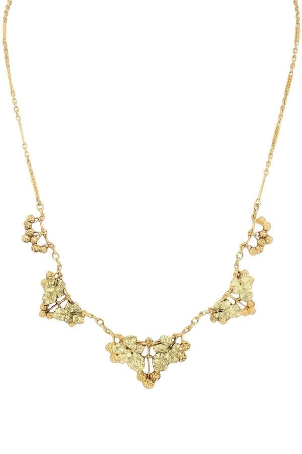 COLLIER COLLERETTE ANCIEN — vue 1