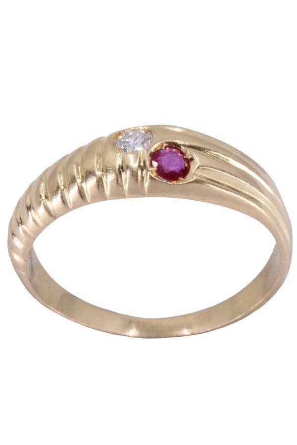 BAGUE JONC GODRONNÉE RUBIS ET DIAMANT — vue 1