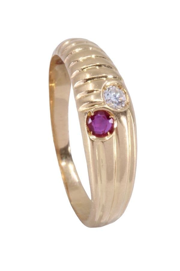 BAGUE JONC GODRONNÉE RUBIS ET DIAMANT — vue 5