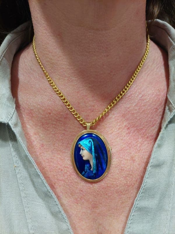PENDENTIF BROCHE ÉMAIL DE LIMOGES — vue 2