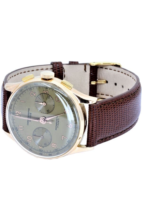 CHRONOGRAPHE SUISSE BOITIER OR — vue 4