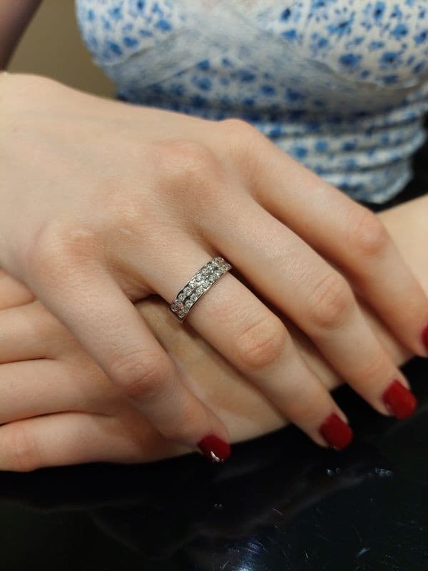 BAGUE MODERNE DIAMANTS — vue 2