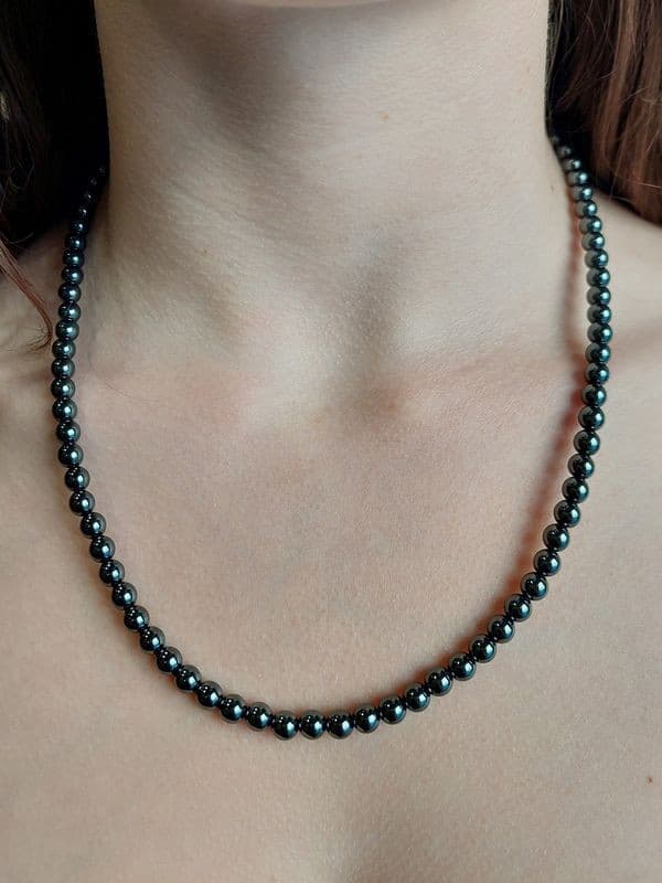 COLLIER HÉMATITE — vue 2