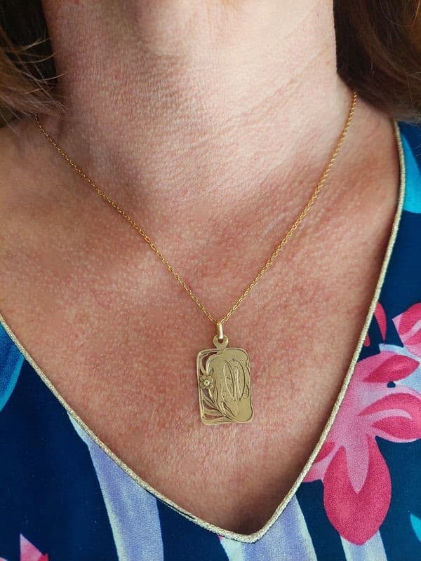 MÉDAILLE IDENTITÉ ART NOUVEAU — vue 2