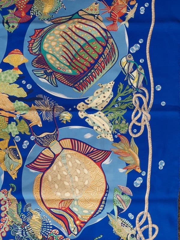 FOULARD "GRANDS FONDS" HERMÈS — vue 5