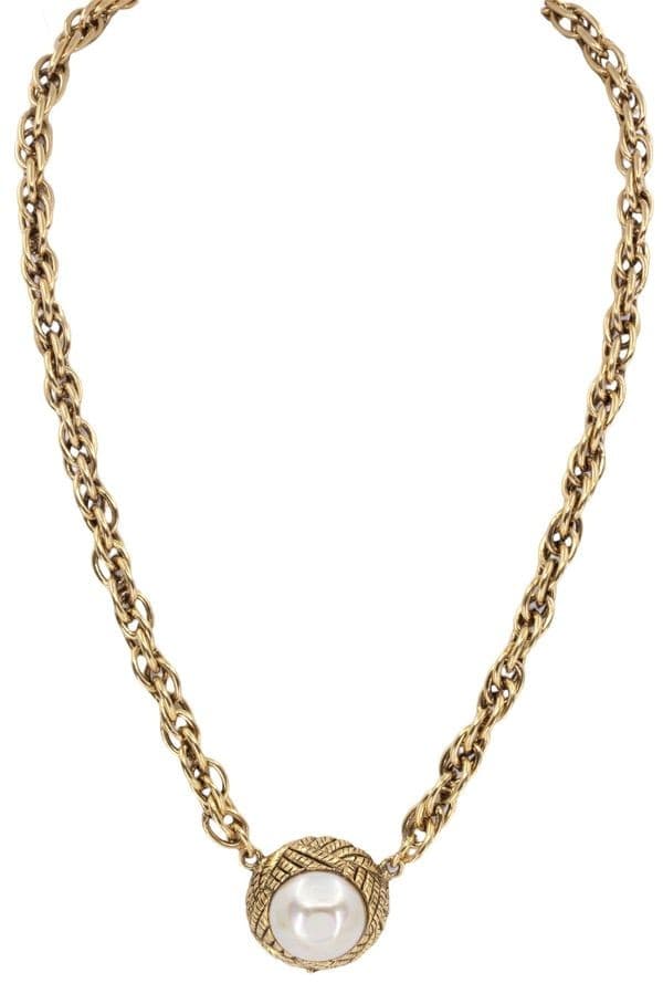 COLLIER SIGNÉ CHANEL