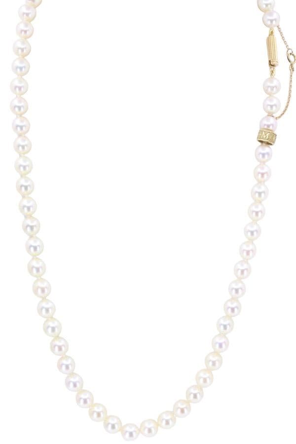 COLLIER SIGNÉ MIKIMOTO — vue 1