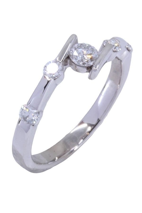 BAGUE MODERNE DIAMANTS — vue 4