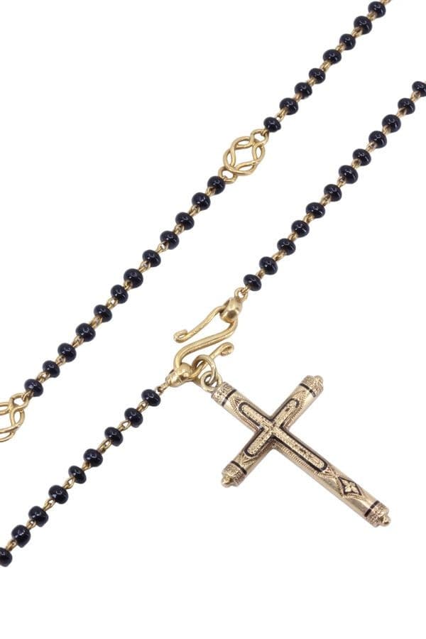 COLLIER CROIX ÉMAILLÉE ET ONYX — vue 3