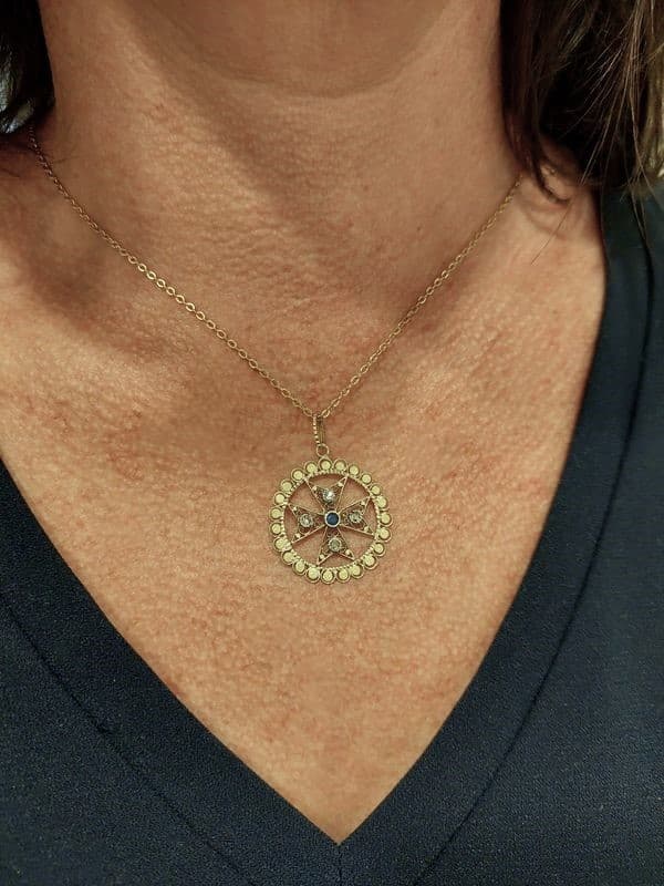 PENDENTIF ART-DÉCO — vue 2
