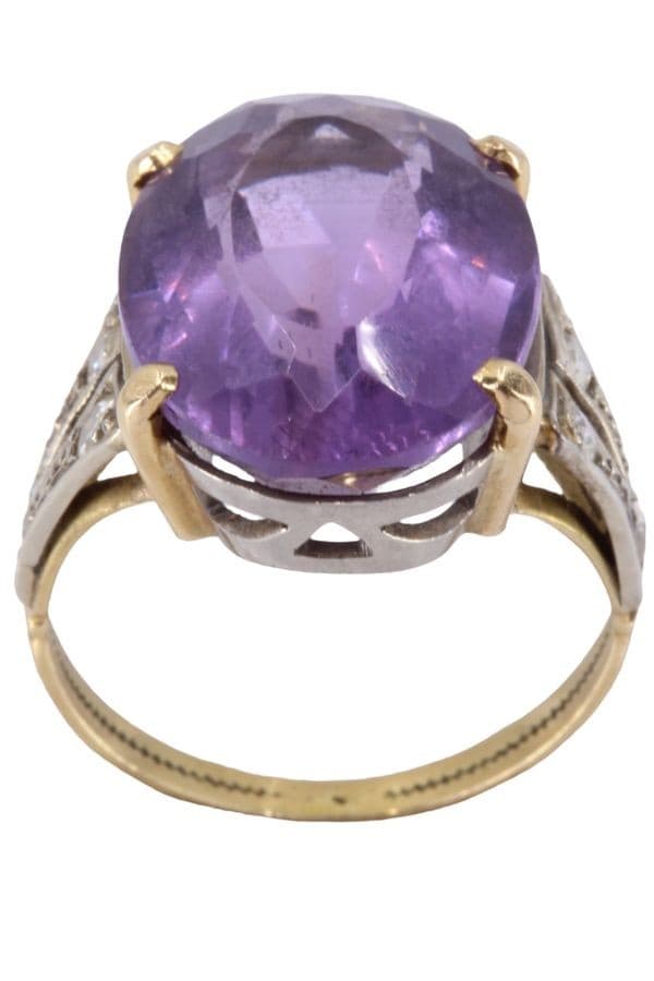 BAGUE AMÉTHYSTE ET DIAMANTS — vue 1