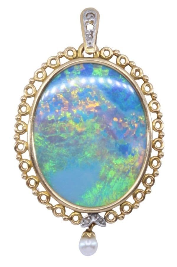 PENDENTIF OPALE PERLE ET DIAMANTS — vue 1