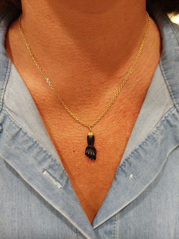 PENDENTIF "MANO FIGA" EN ONYX — vue 2