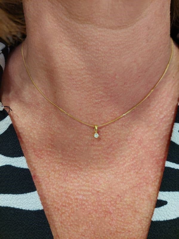 COLLIER SOLITAIRE DIAMANT 0.09 carat — vue 2