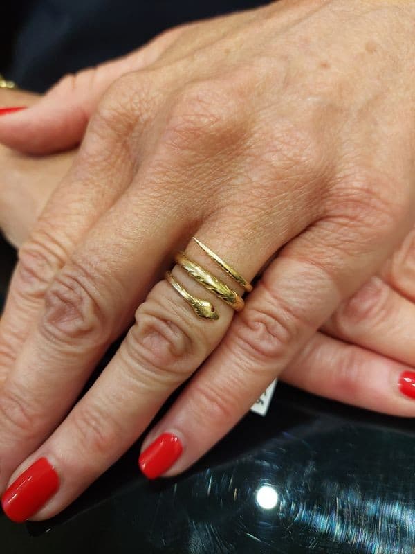 BAGUE SERPENT RUBIS — vue 2
