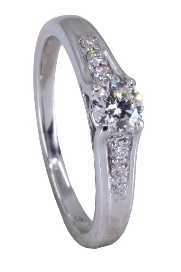 SOLITAIRE MODERNE DIAMANTS — vue 5